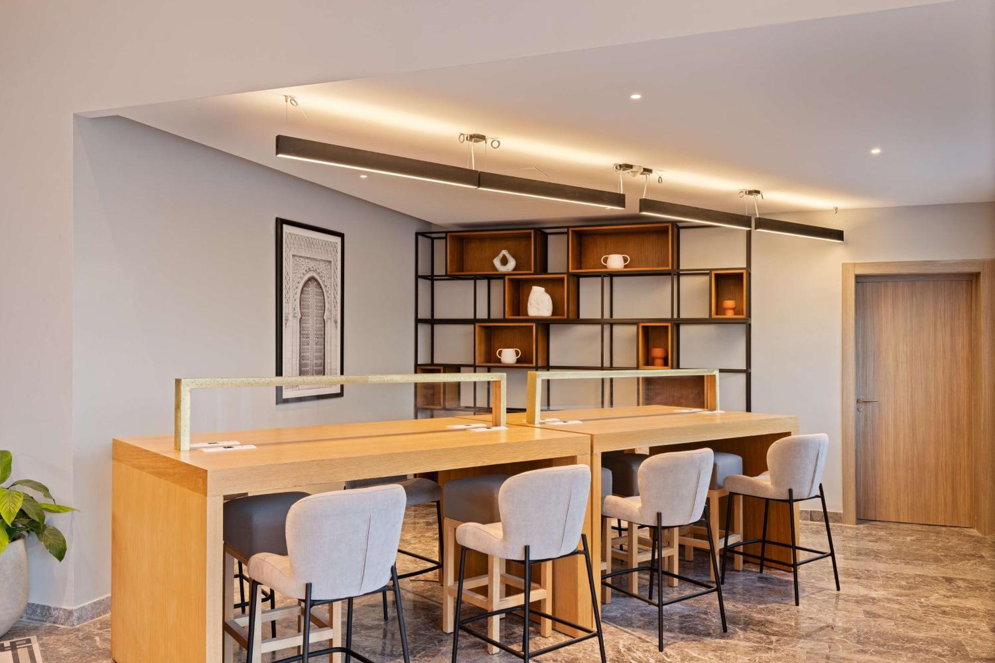 Radisson Blu Resort Аль-Хосейма Екстер'єр фото The Library